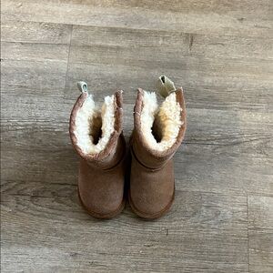 Cozy Brown Shearling Boots